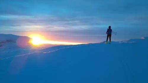 BOOK PRIVATE... 2 2000X400