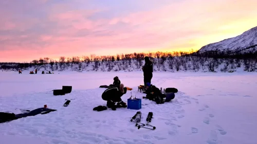 BOOK NOW Ice Fish. 2000X400